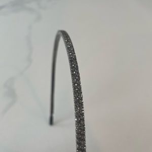Gun metal jewelled hair band